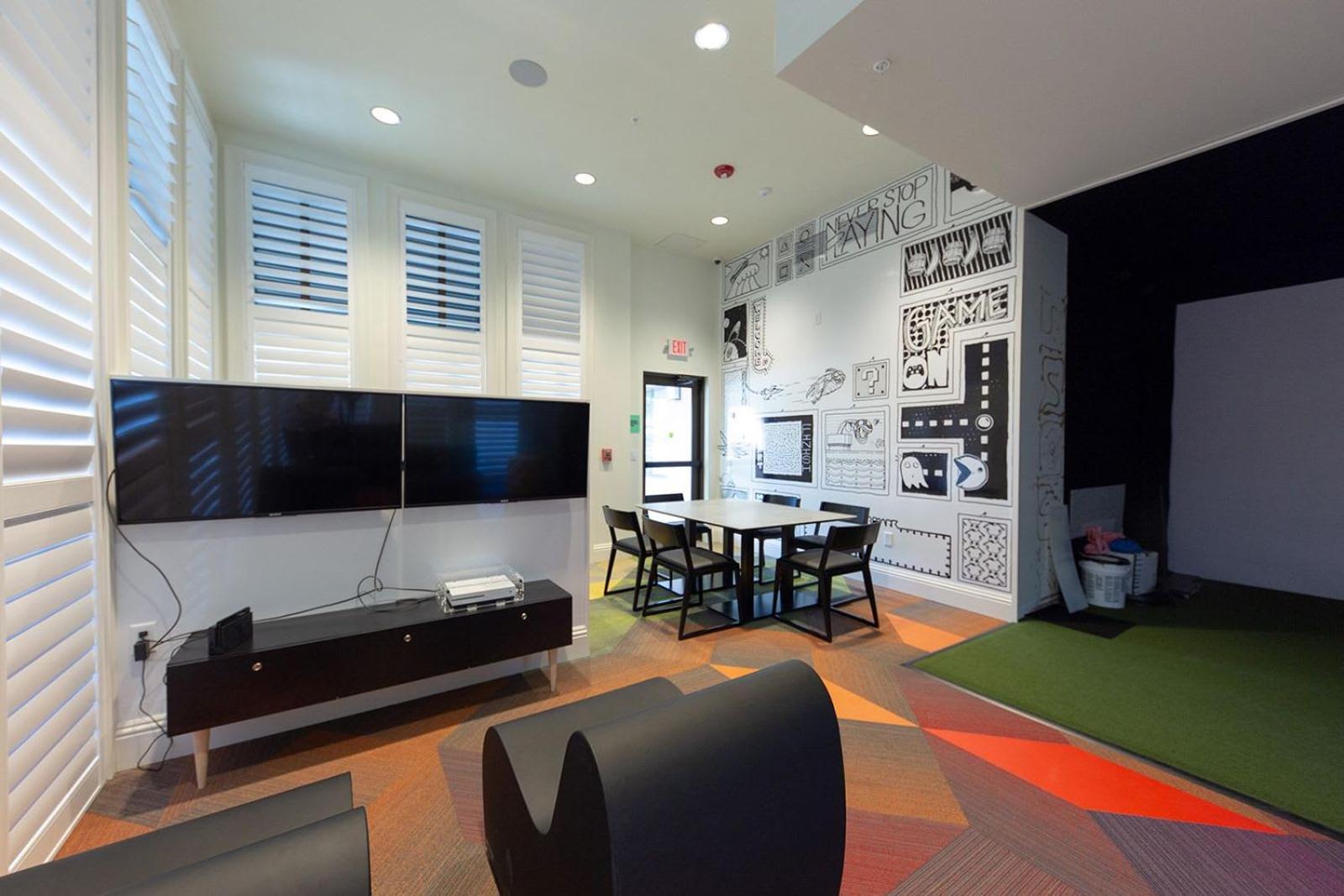 Stunning Rare Lake Front 7Br Holiday Home - Sleeps 14 - Pool, Hot Tub, & Games! Orlando Bagian luar foto