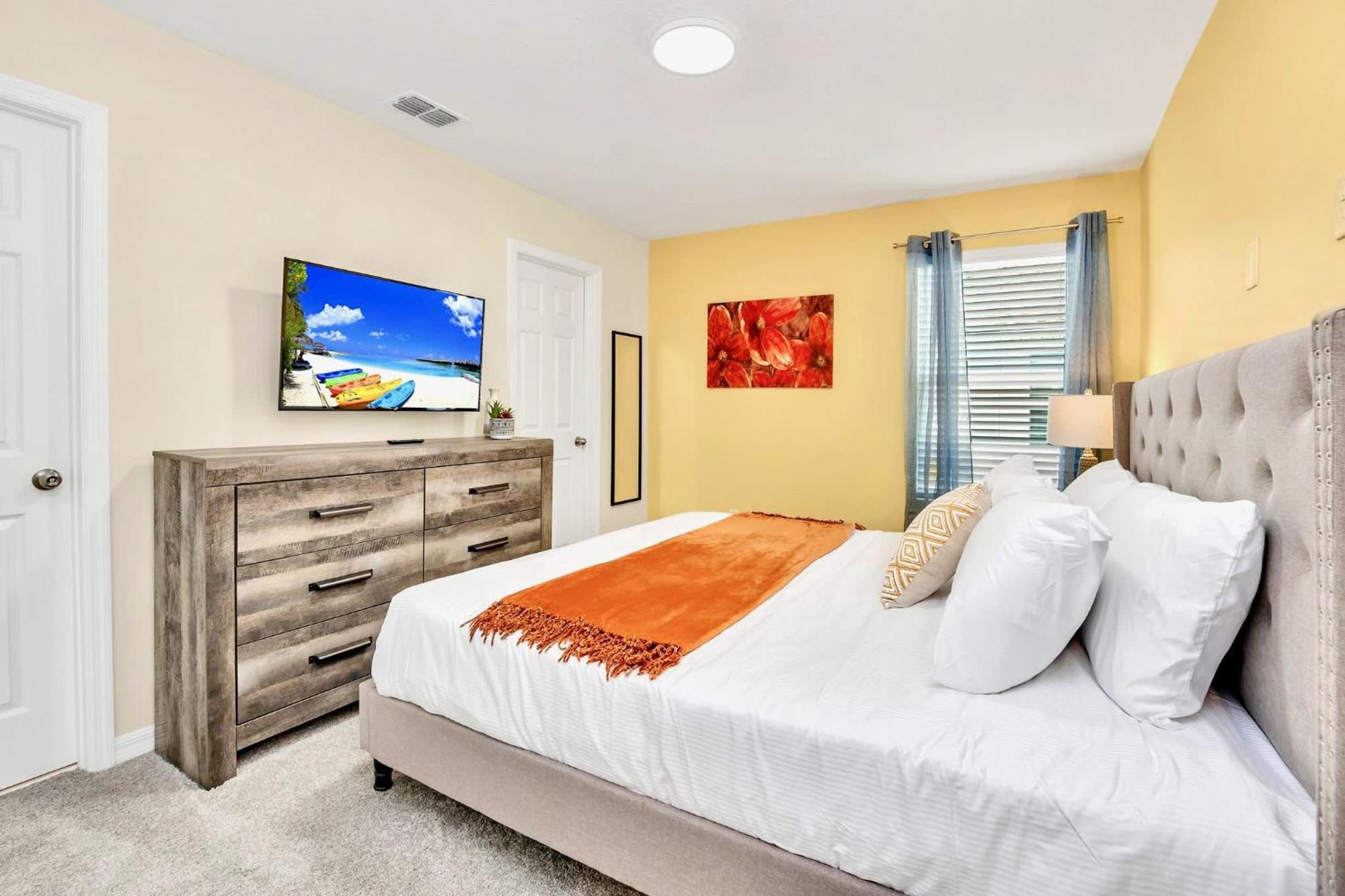 Stunning Rare Lake Front 7Br Holiday Home - Sleeps 14 - Pool, Hot Tub, & Games! Orlando Bagian luar foto