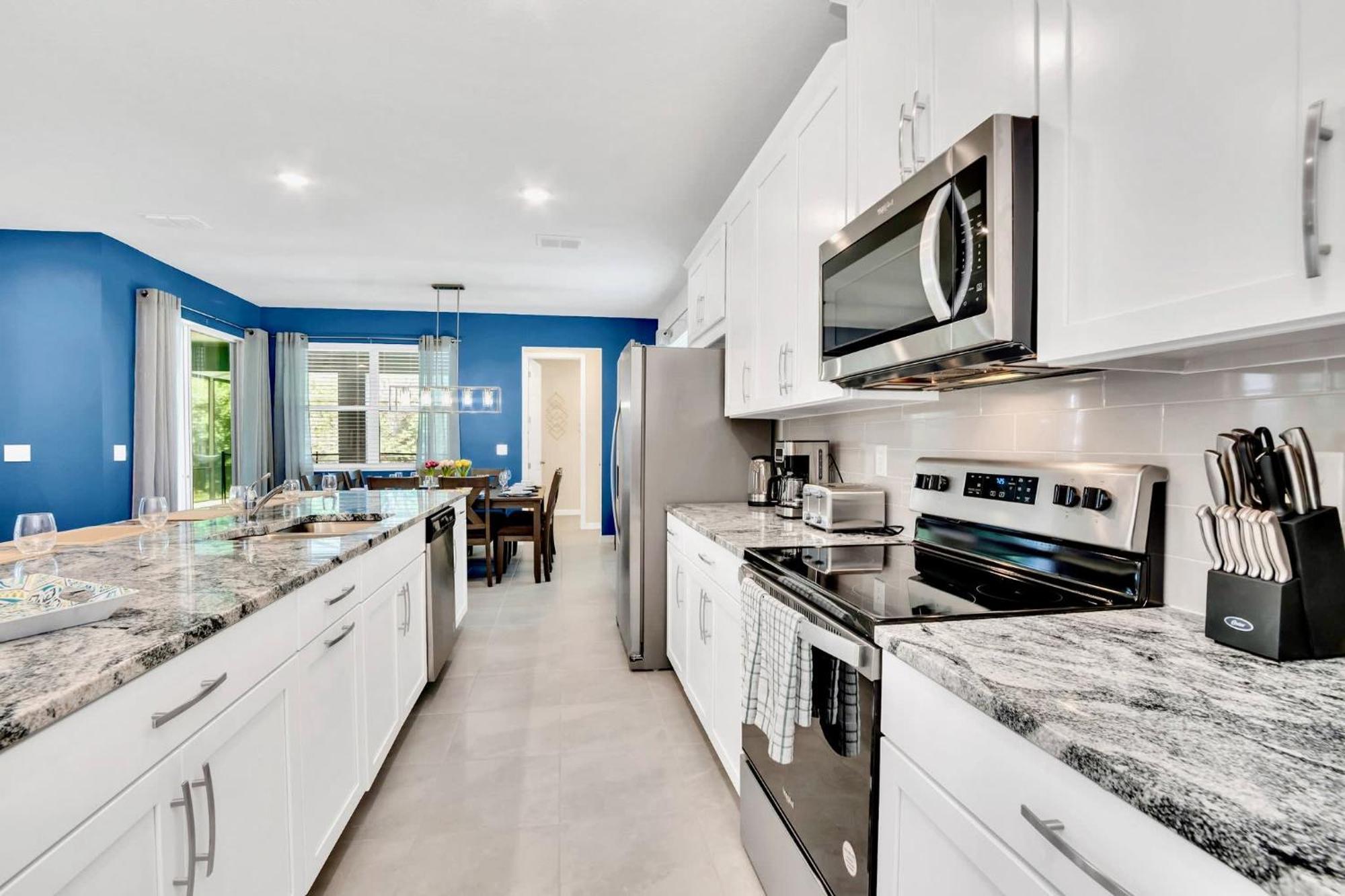 Stunning Rare Lake Front 7Br Holiday Home - Sleeps 14 - Pool, Hot Tub, & Games! Orlando Bagian luar foto