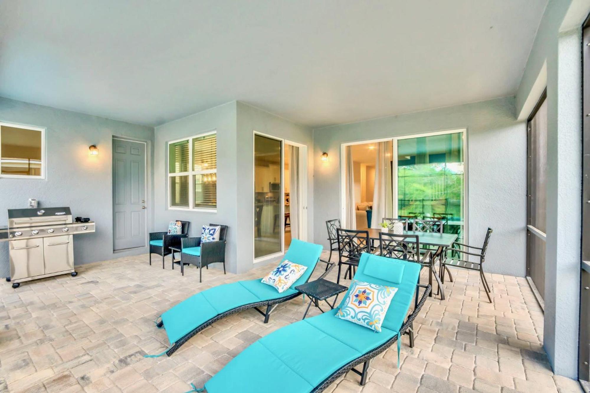 Stunning Rare Lake Front 7Br Holiday Home - Sleeps 14 - Pool, Hot Tub, & Games! Orlando Bagian luar foto